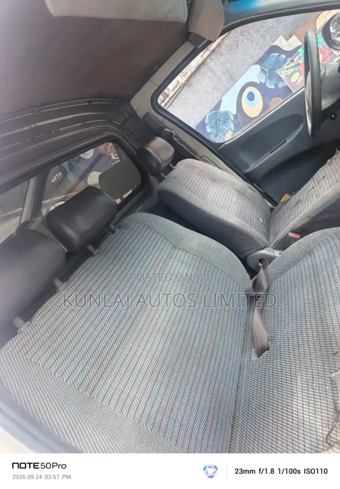 Toyota HiAce 2002 White