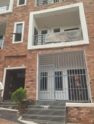 Furnished 3bdrm Shared Apartment in Lomalinda Estate., Enugu for rent