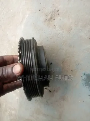 Engine Pully Range Rover Evoque 2.0 4plug