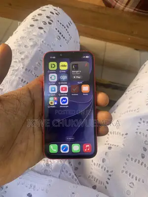 Apple iPhone 13 128 GB Red