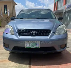 Toyota Matrix Hatchback AWD (1.8L 4cyl 4A) 2006 Blue