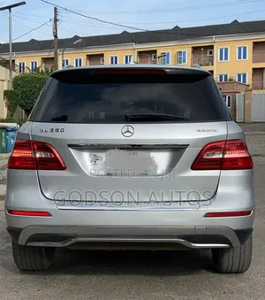 Mercedes-Benz M Class 2012 Silver