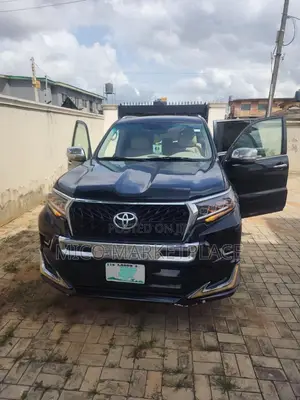 Toyota Land Cruiser Prado 2014 Black