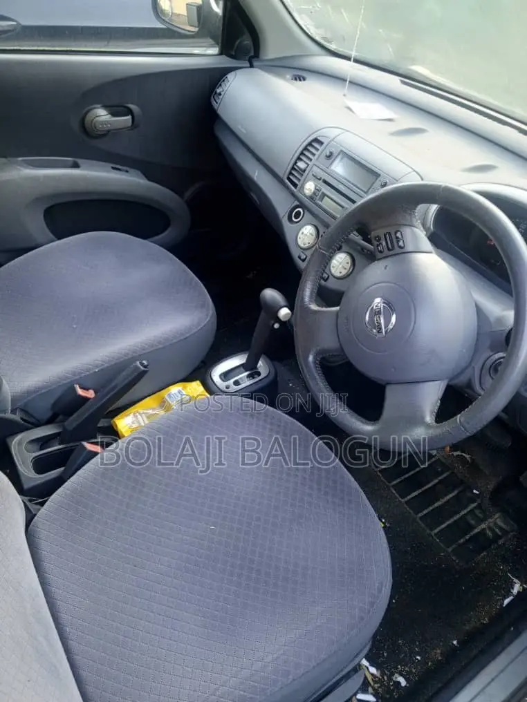Nissan Micra 2004 Silver