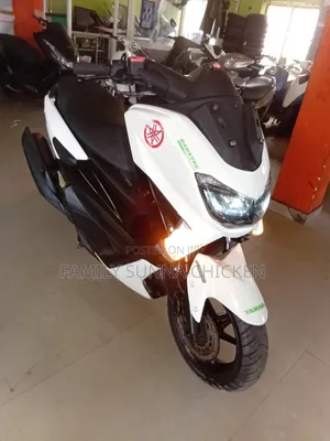 Yamaha NMAX 155 2020 Silver