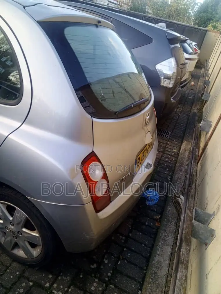 Nissan Micra 2004 Silver
