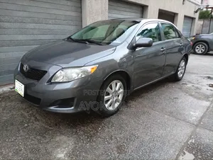 Toyota Corolla 2010 Gray