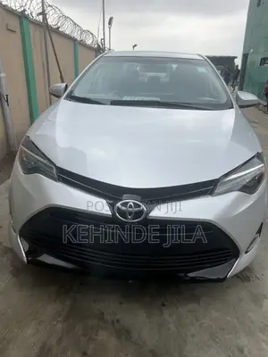 Toyota Corolla LE Eco 4dr Sedan (1.8L 4cyl CVT) 2014 Silver