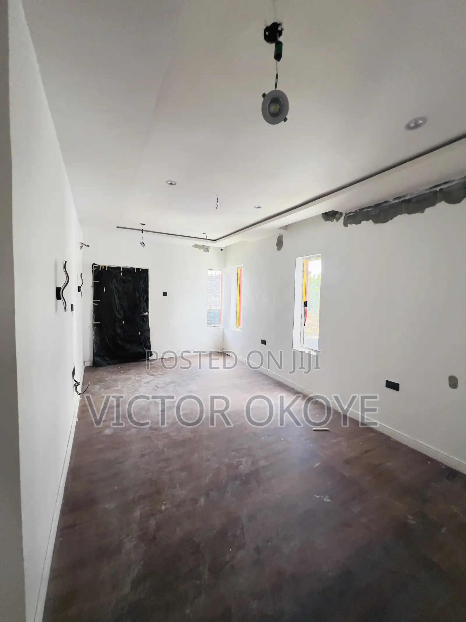7 Bedroom Mansion
