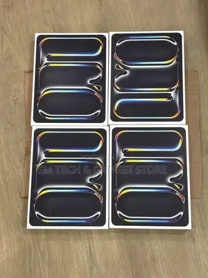 New Apple iPad Pro 13 (2025) 512 GB Silver