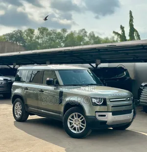 Land Rover Defender 2020 Gold