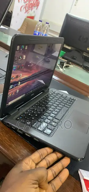 Laptop Dell Latitude 3310 8GB Intel Core i5 SSD 256GB