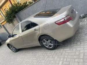Toyota Camry LE 4dr Sedan (2.4L 4cyl 5A) 2008 Gold