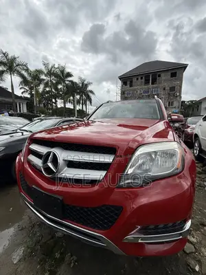 Mercedes-Benz GLK-Class 350 4MATIC 2014 Red