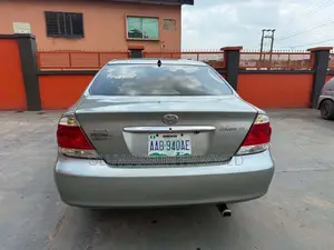 Toyota Camry 2006 Green