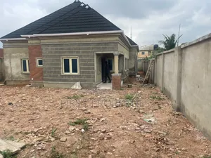 5bdrm Bungalow in Agara Estate Off for sale