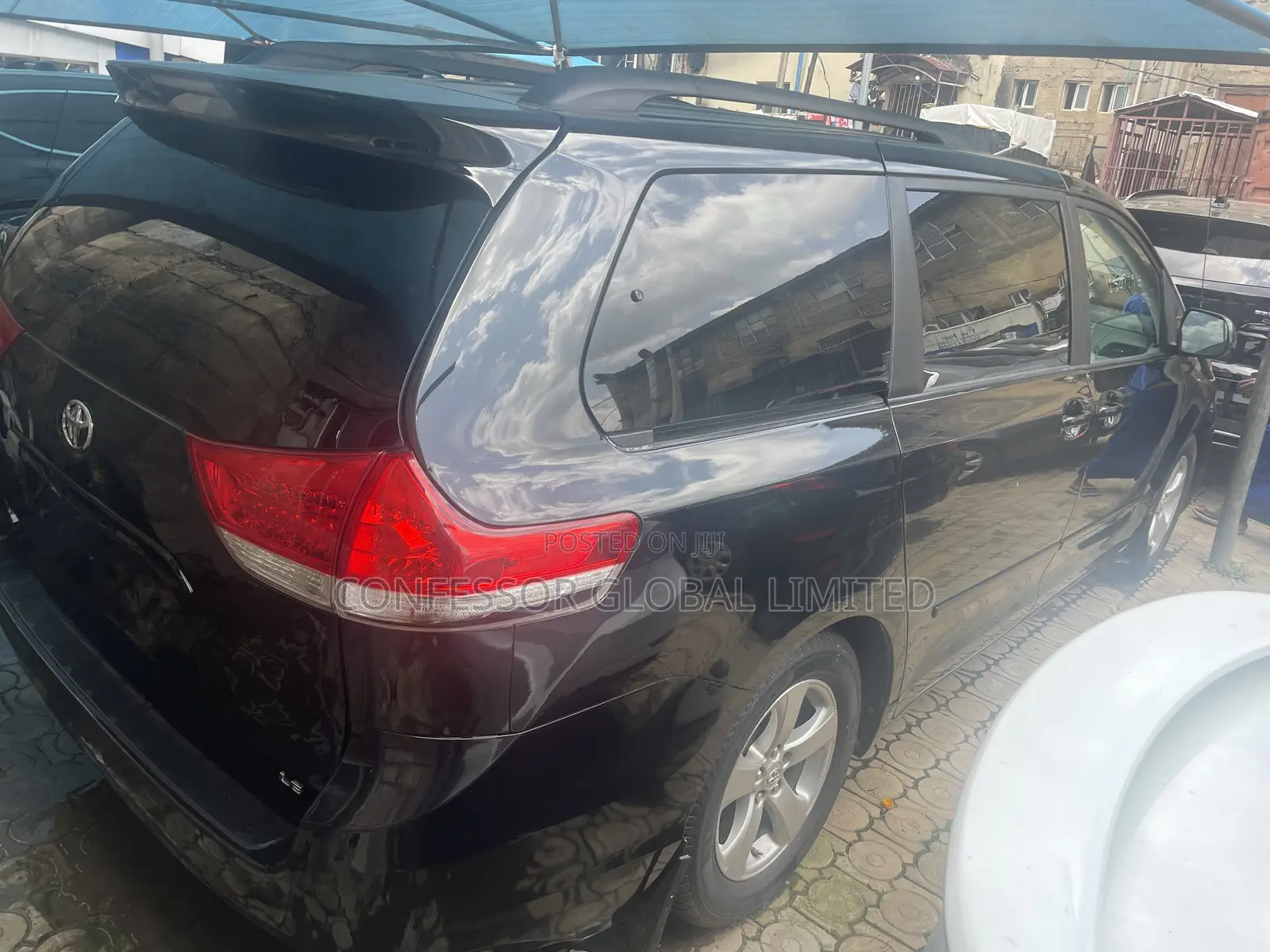Toyota Sienna 2013 Gray