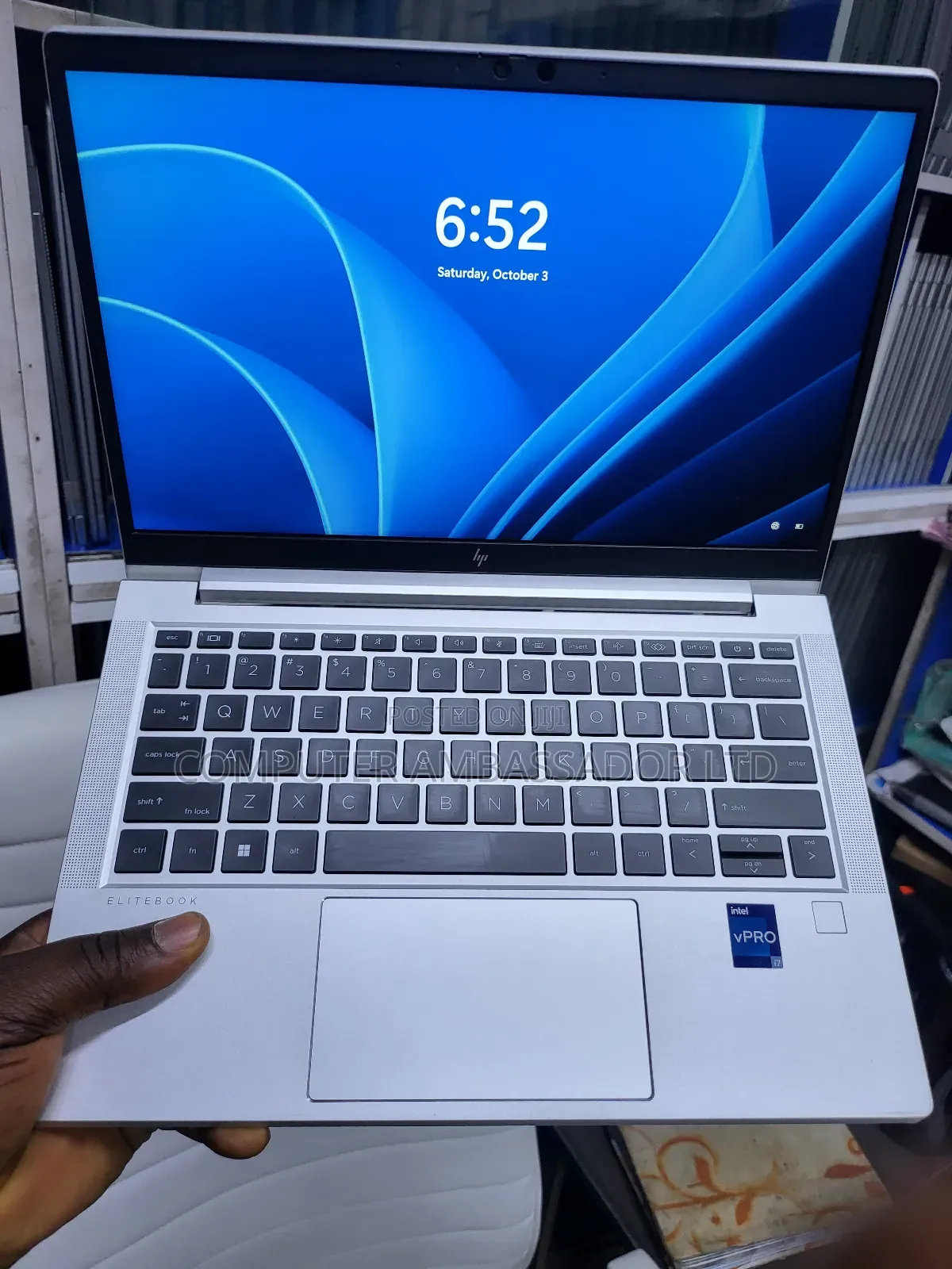 Laptop HP EliteBook 630 G10 32GB Intel Core i7 SSD 512GB