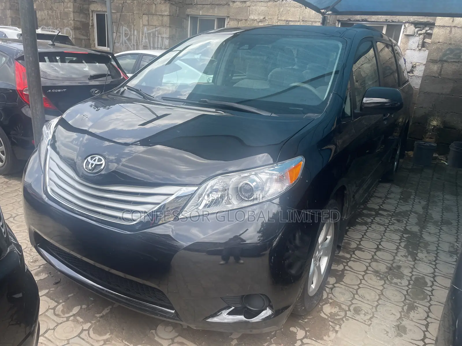 Toyota Sienna 2013 Gray