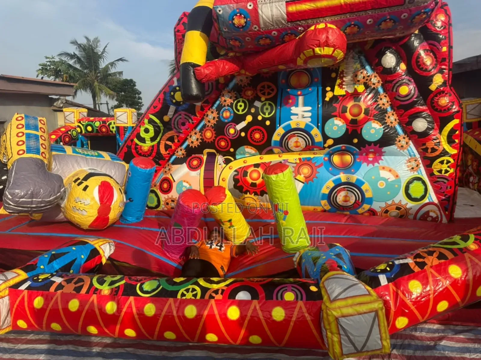 Very Big Giant Bouncing Castles