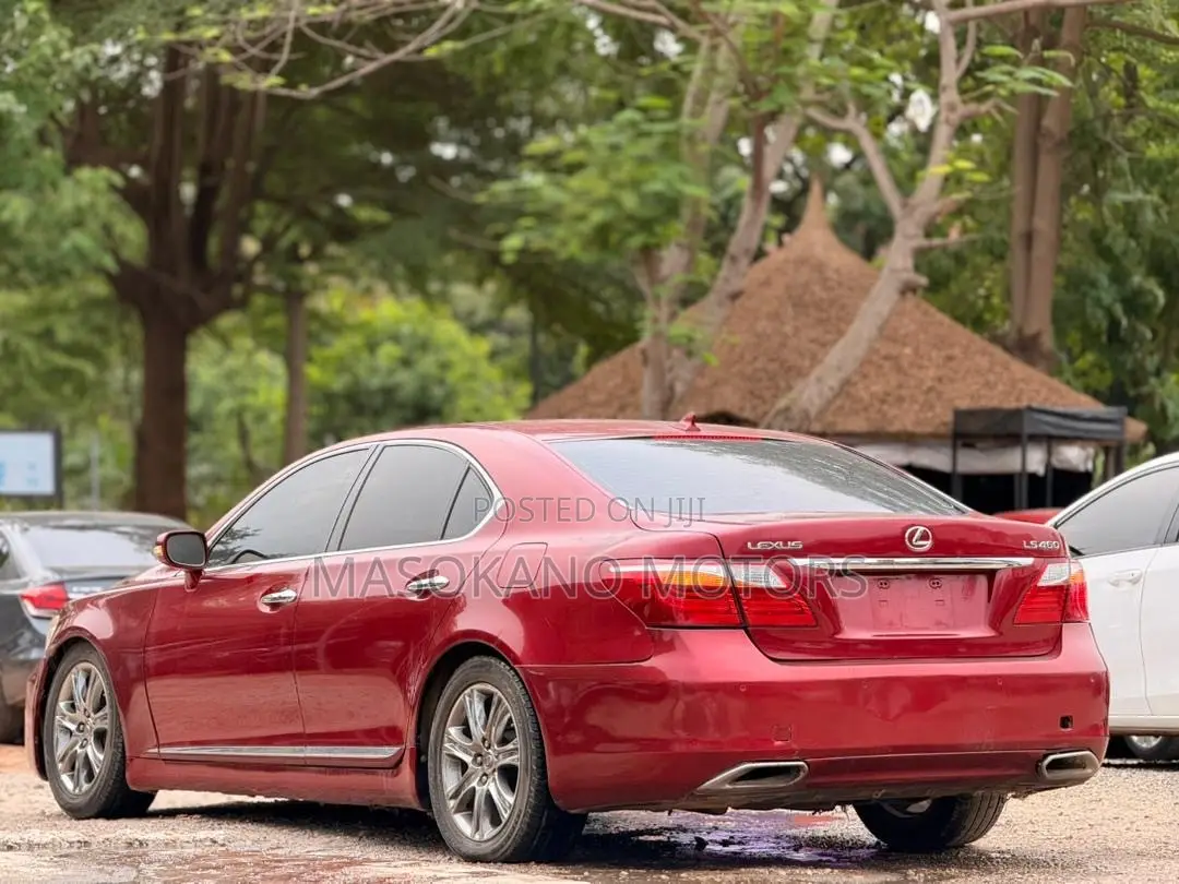 Lexus LS 460 AWD 2012 Red