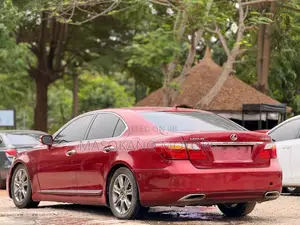 Lexus LS 460 AWD 2012 Red
