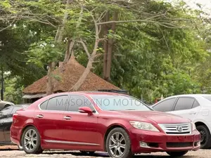 Lexus LS 460 AWD 2012 Red