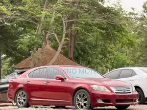 Lexus LS 460 AWD 2012 Red