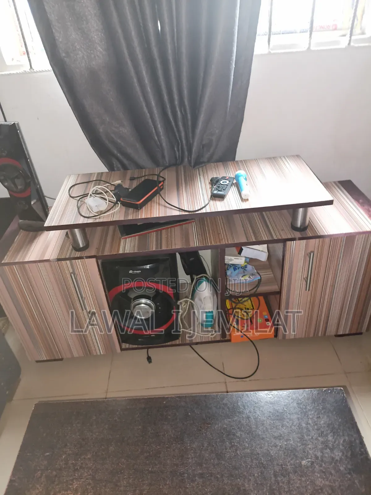 TV Shelves
