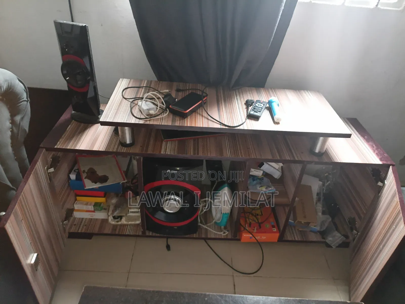 TV Shelves