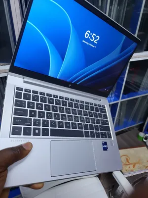 Laptop HP EliteBook 630 G10 32GB Intel Core i7 SSD 512GB