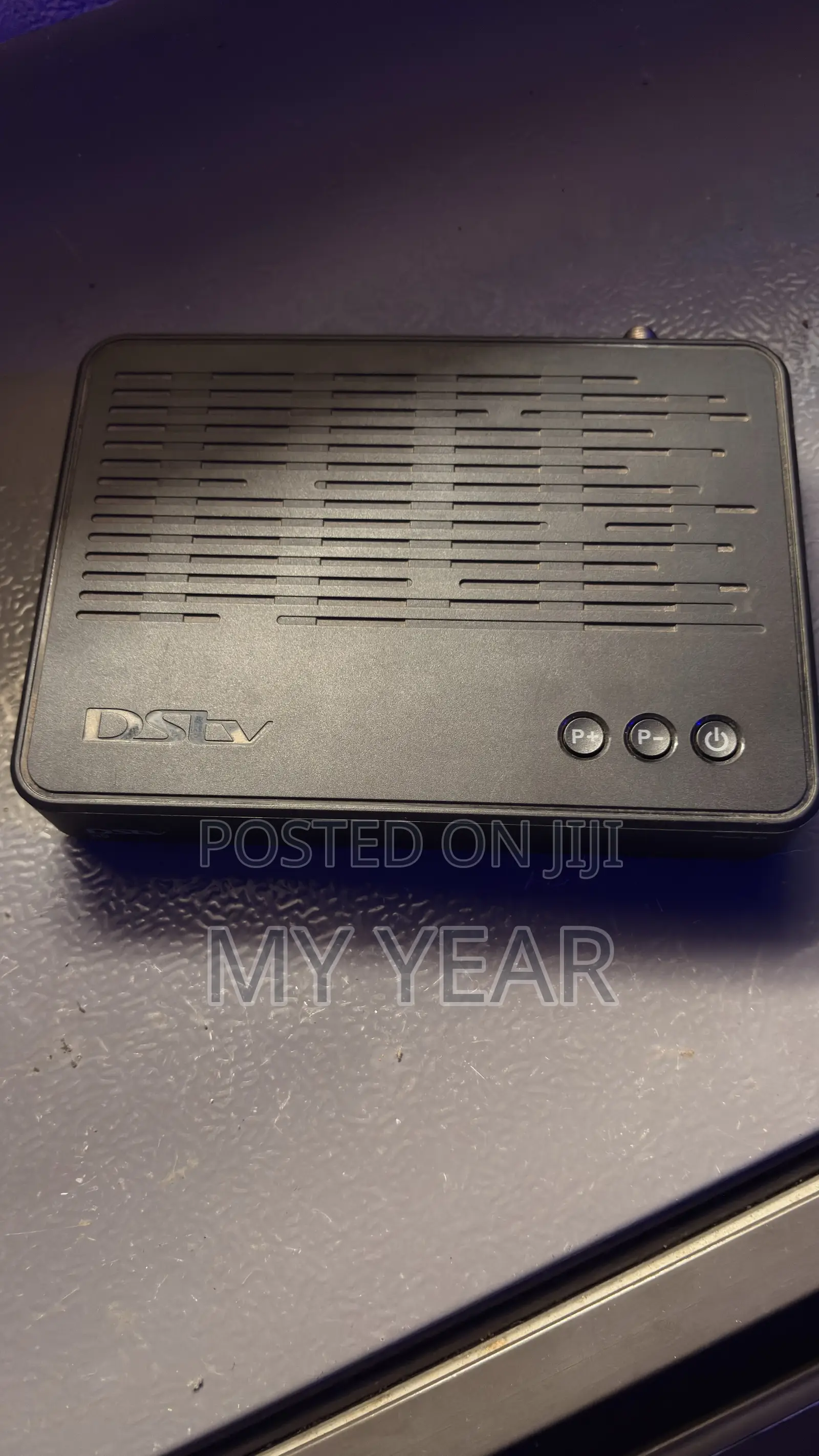 DSTV Decoder and Dish