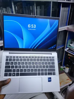 Laptop HP EliteBook 630 G10 32GB Intel Core i7 SSD 512GB