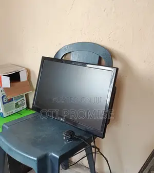 LG TV in Excellent Condition – Clean & Working Perfectly