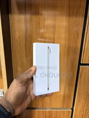 New Apple iPhone Air 256 GB White