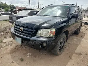 Toyota Highlander 2004 Black