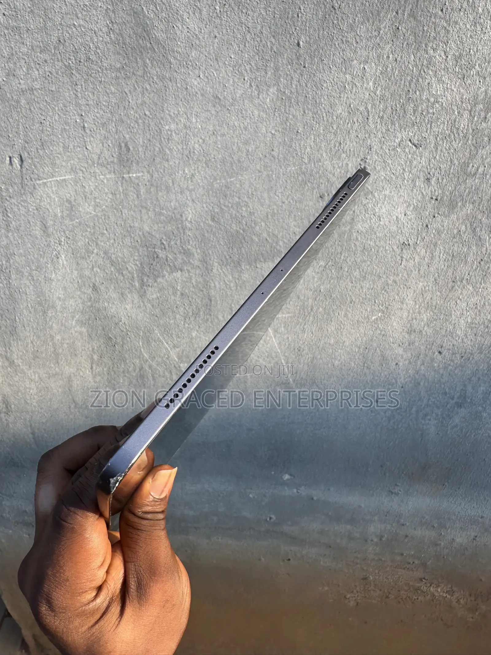 Apple iPad Pro (2022) 128 GB Black