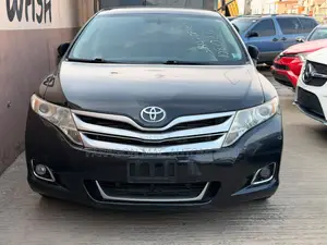 Toyota Venza XLE 4dr Wagon AWD (3.5L 6cyl 6A) 2015 Black