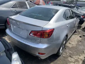 Lexus IS 250 Automatic 2010 Silver