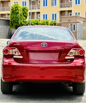 Toyota Corolla LE 4dr Sedan (1.8L 4cyl 4A) 2012 Red