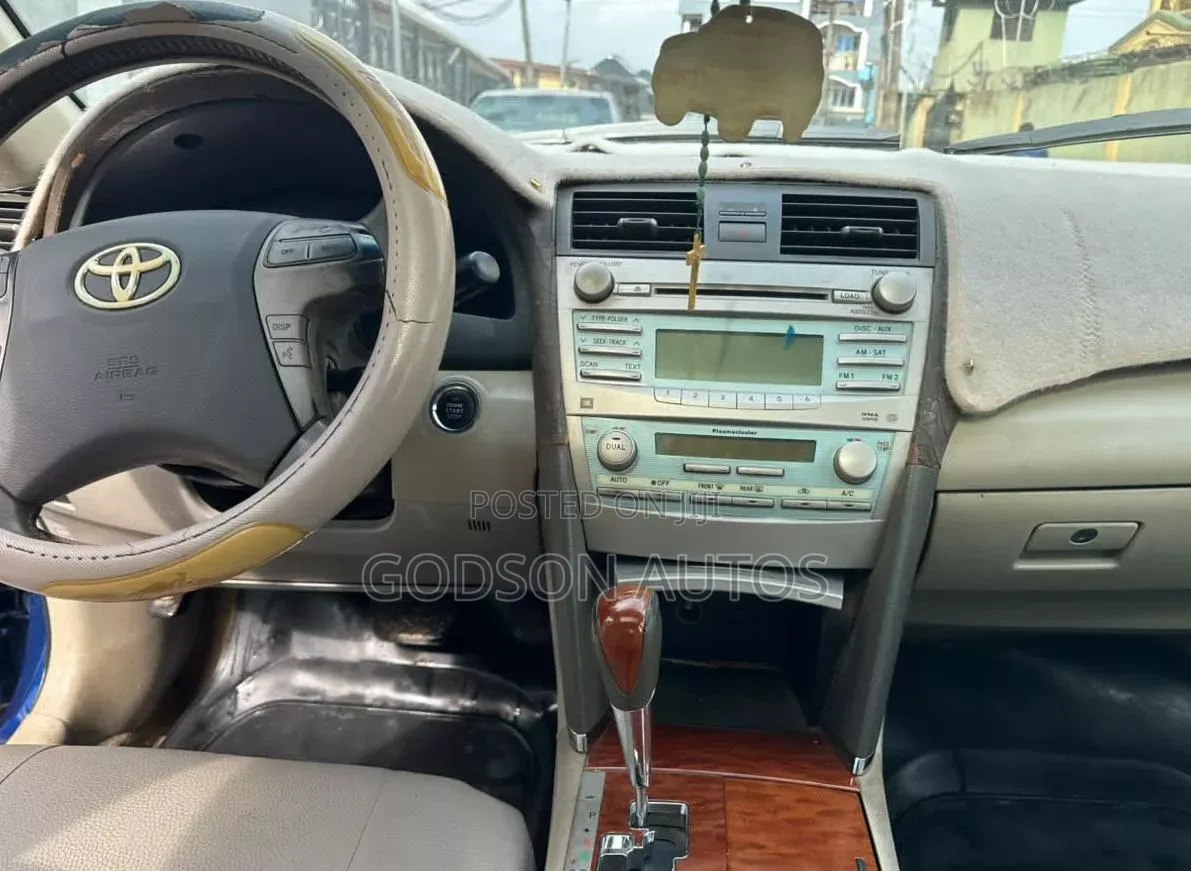 Toyota Camry 2008 Blue