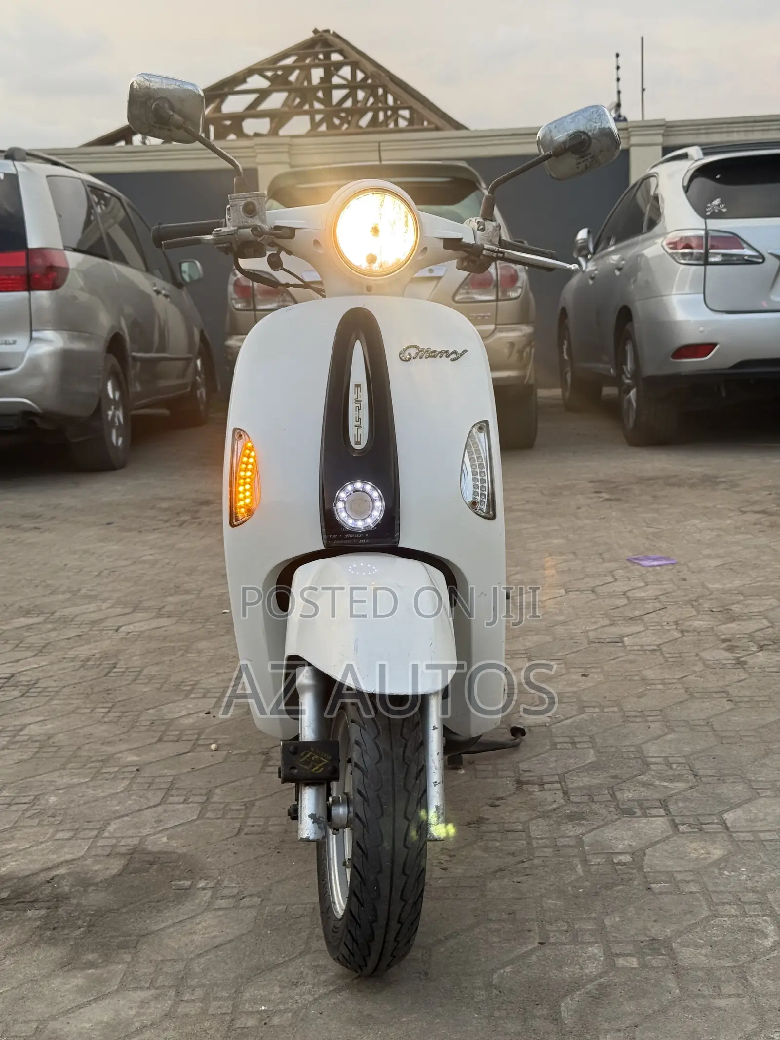 Kymco 2017 White
