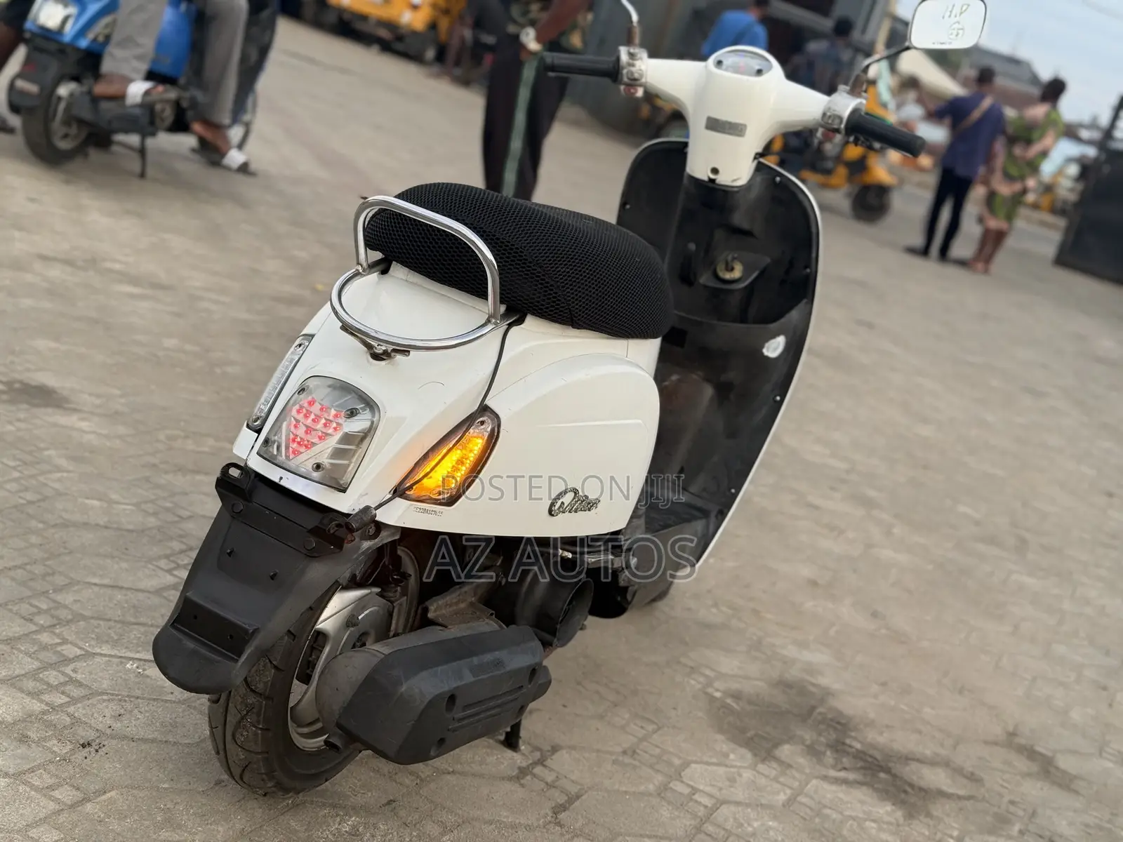 Kymco 2017 White