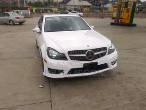 Mercedes-Benz C300 Sport Sedan RWD (3.0L 6cyl 6M) 2009 White