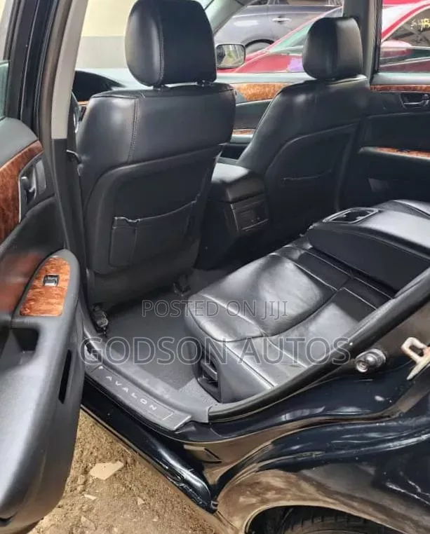 Toyota Avalon 2008 Black