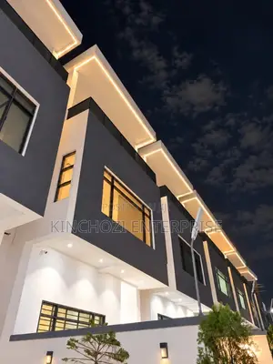 4bdrm Townhouse/Terrace in Egado Estate Guzape for sale
