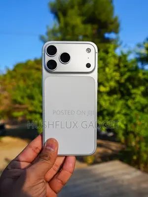 Apple iPhone 17 Pro Max 256 GB Silver
