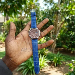 Men's Blue Dial Luxury Wristwatch - Stainless Steel - Classic Business