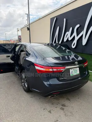 Toyota Avalon 2014 Blue