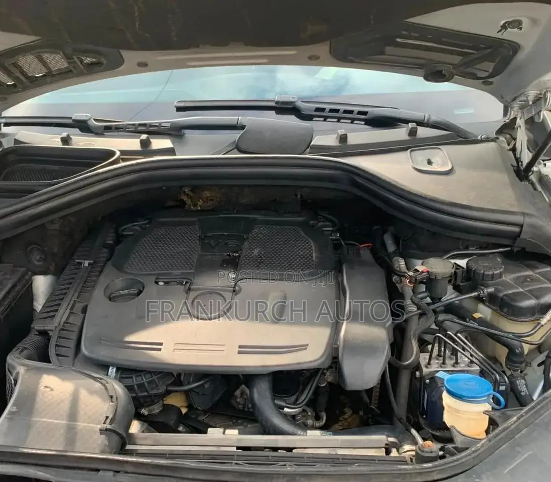 Mercedes-Benz M Class 2012 Silver